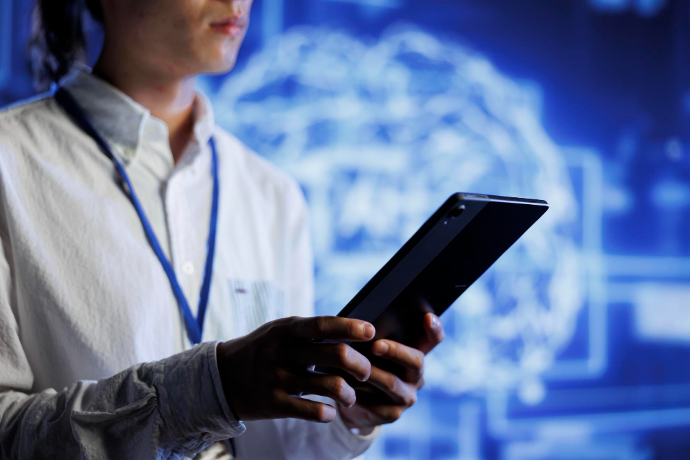 Interoperability Between Heterogeneous Systems